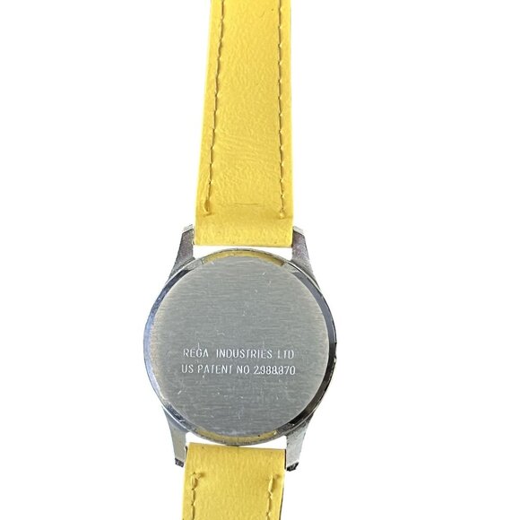 Vintage 70s Yellow Owl Watch w/ Red Dial Rega Industries Ltd 6.5\